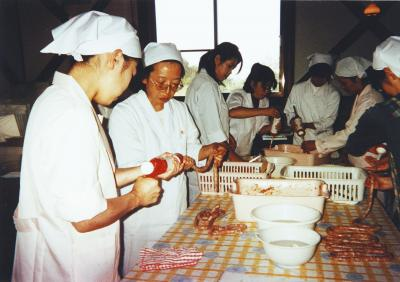 こだわりの牧場で安全な食体験